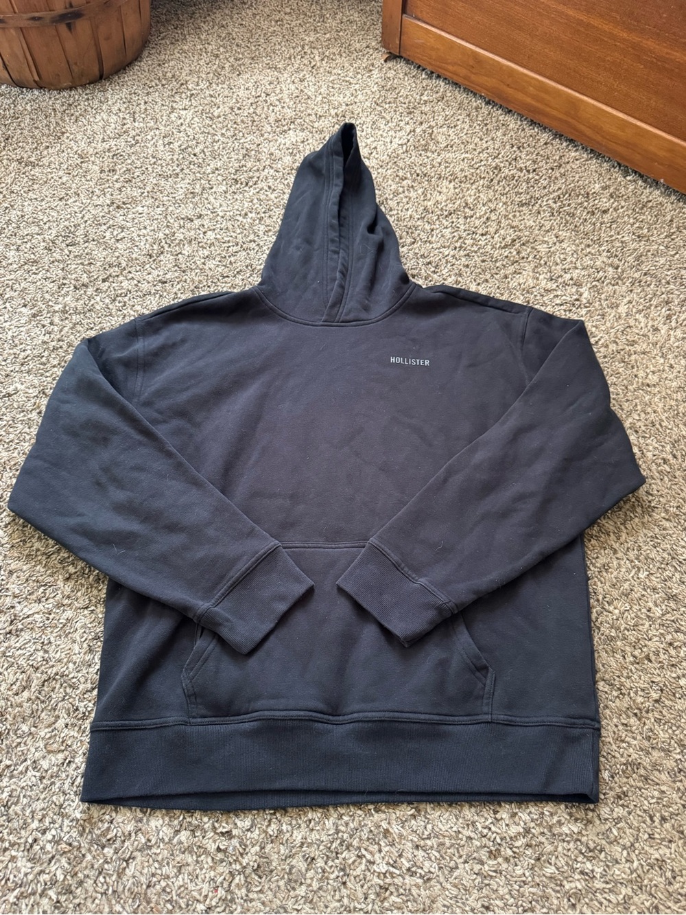 Hollister Men's Black Pullover Hoodie - Picture 1 of 2